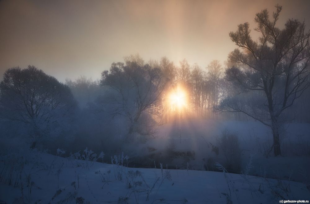 Утро морозное, утро седое