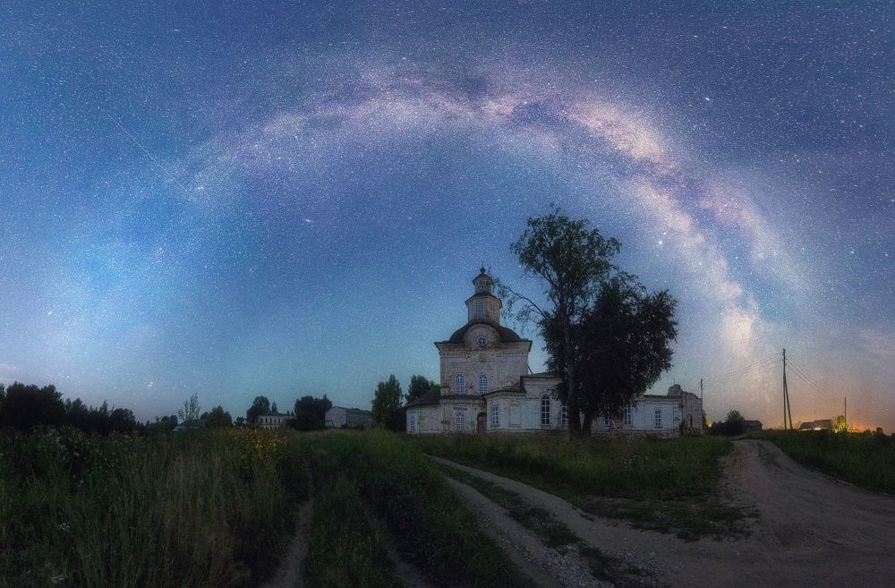 "Звездная ночь в селе"