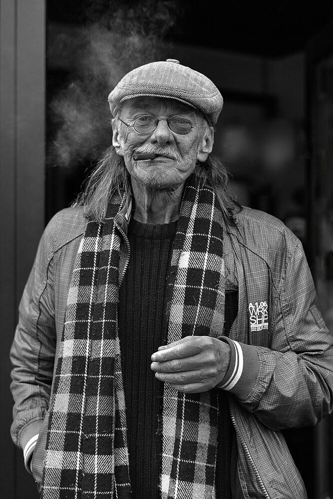 People from the city Charleroi(Belgium).