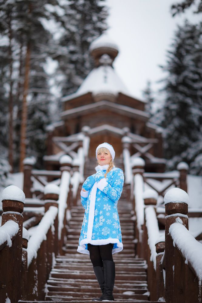 С наступающим!