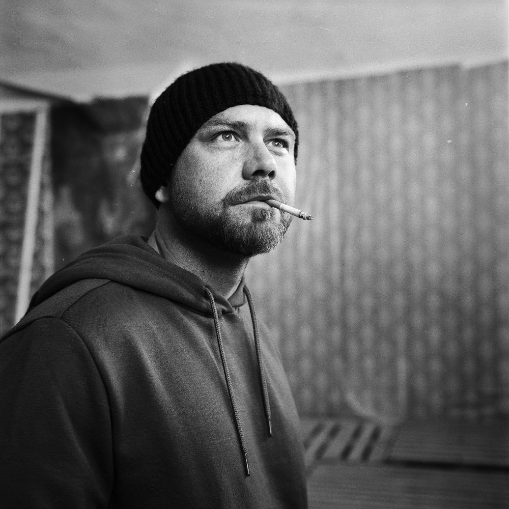 B\W