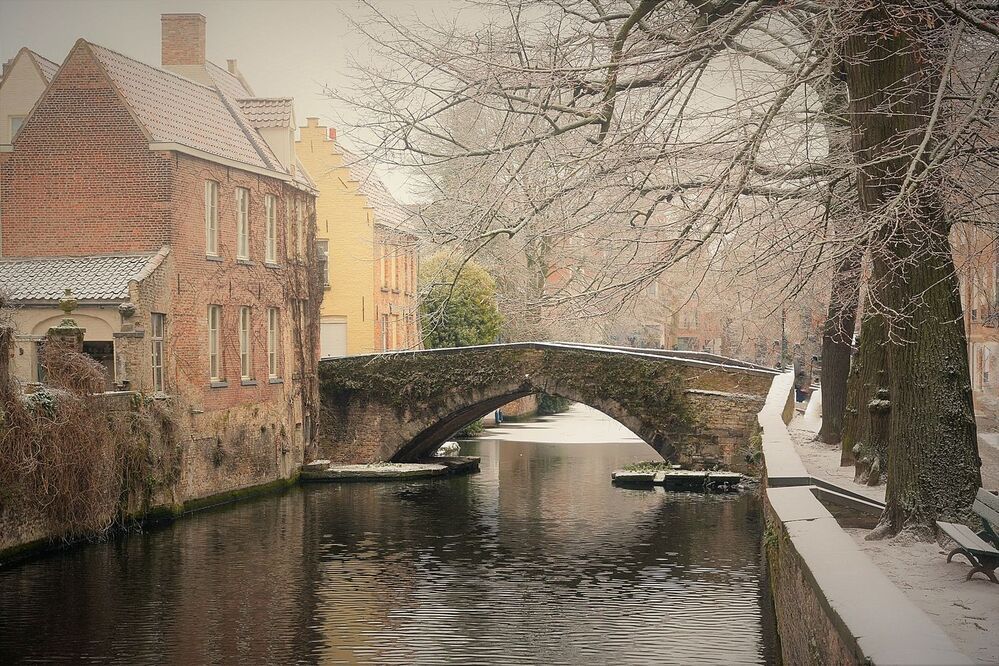 Winter in Bruges.