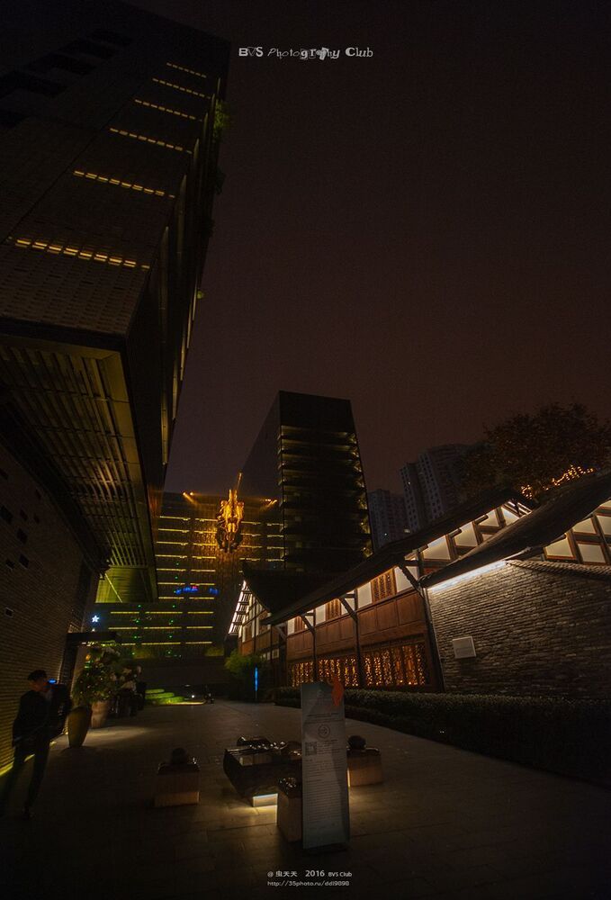 城市之光 Light of the city