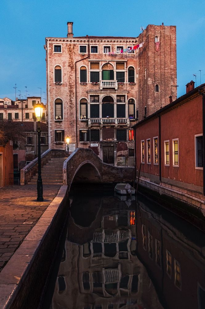 [venice is love]