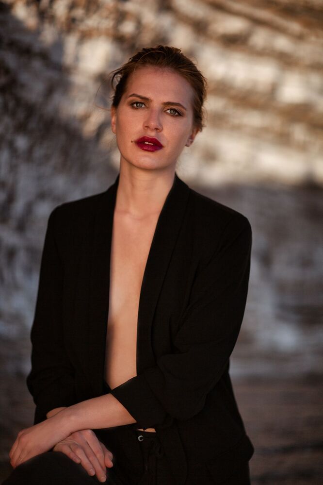 EMOTIONAL PORTRAITS