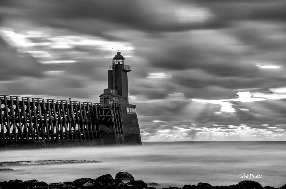 S&eacute;rie monochrome
