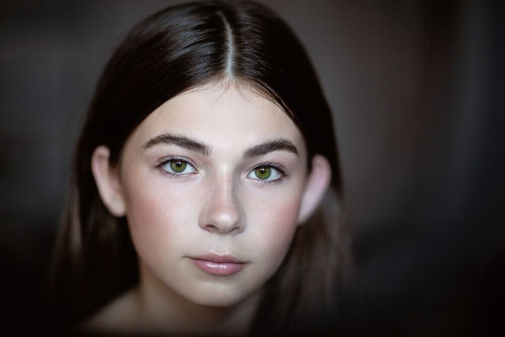 Portrait of a young girl.