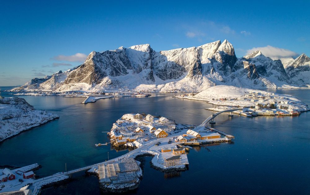 Reine from above