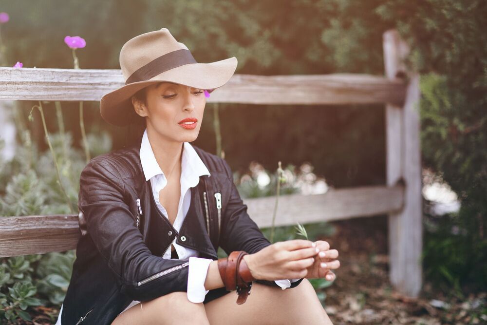 Gloria Mamurov. Los Angeles actress.