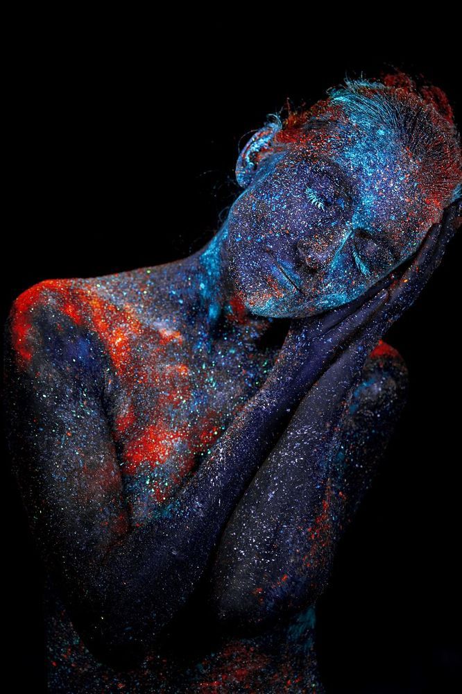 Космический UV портрет