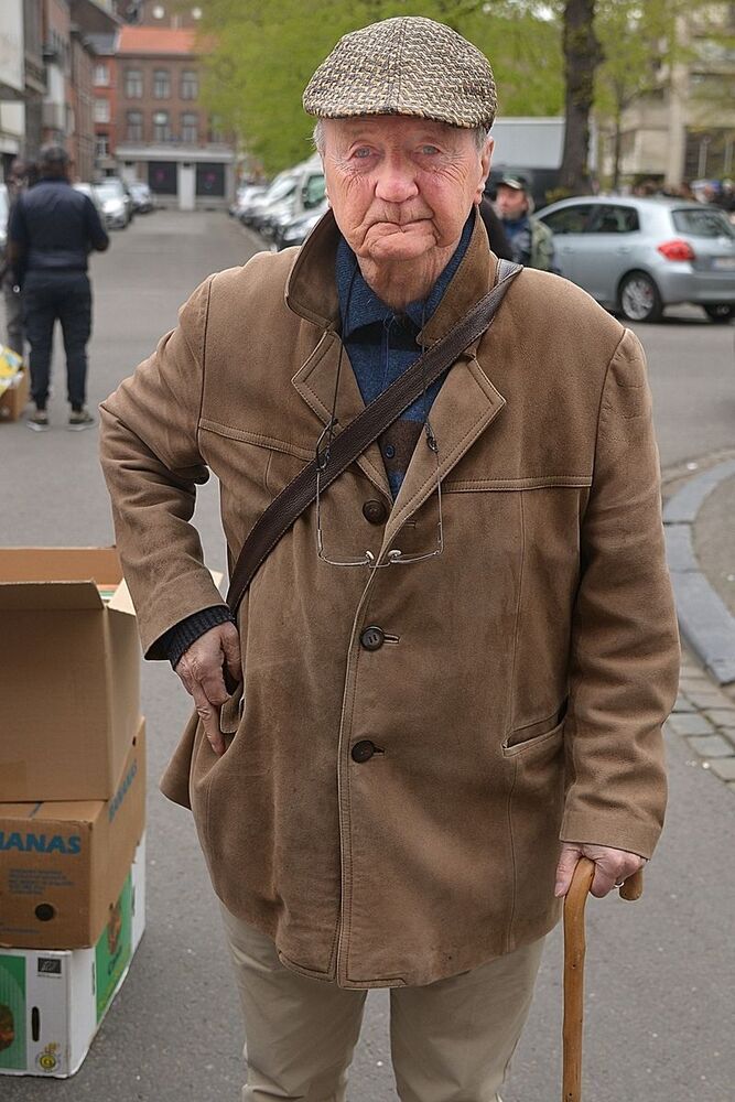 The flea market of Outremeuse(Li&egrave;ge,Belgium).