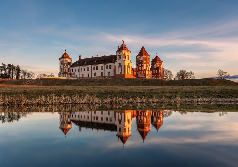 Весенний Мир