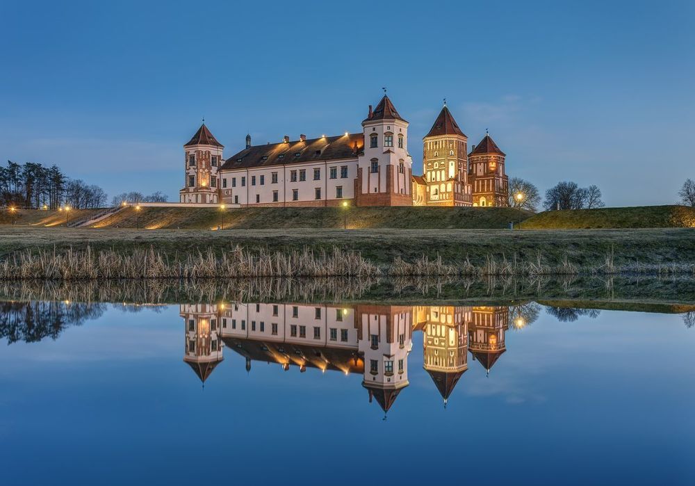 Весенний Мир