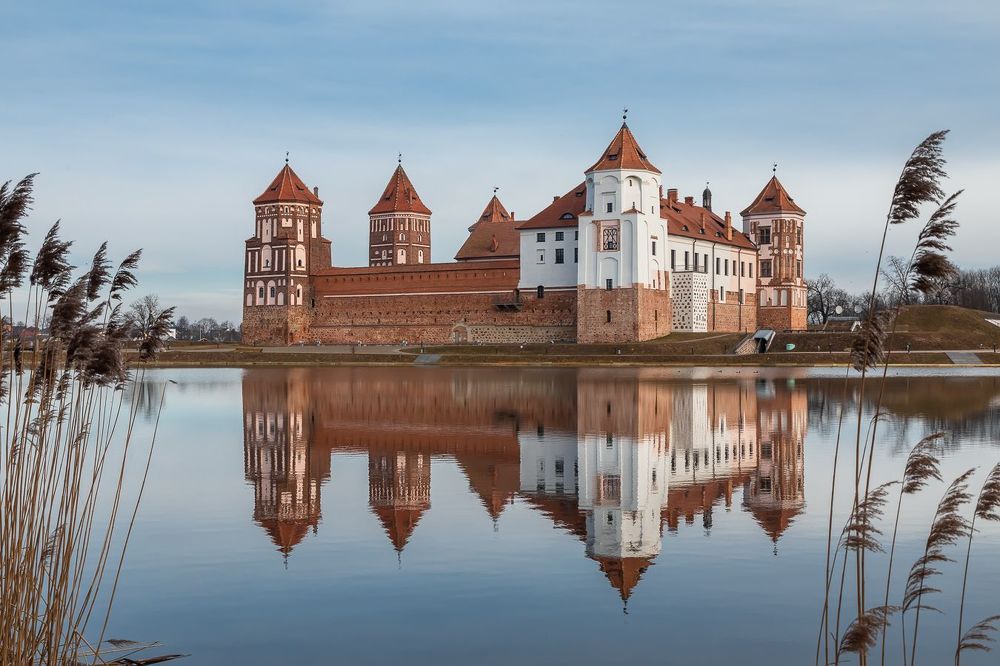 Весенний Мир