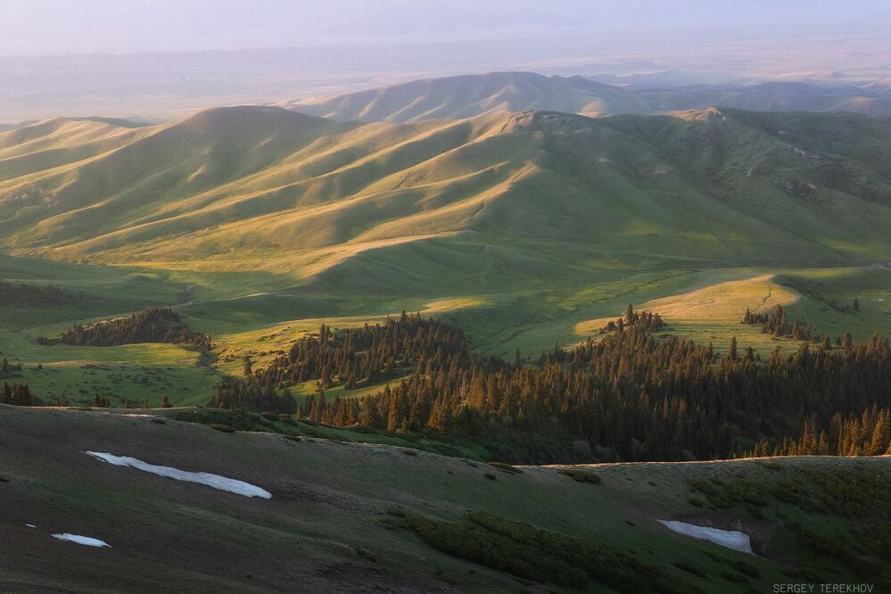 Панорамы с горы Аккогыт (3009м)