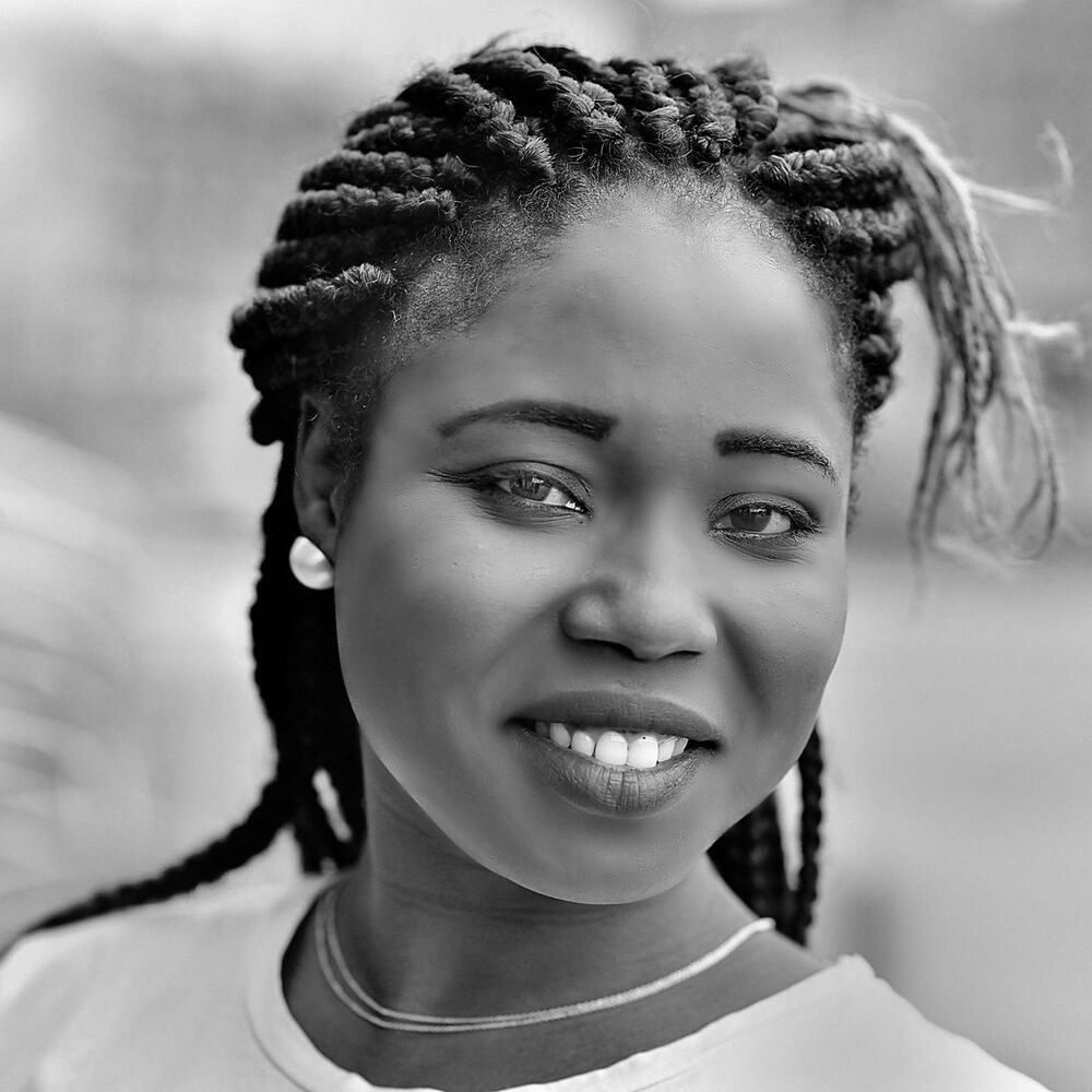 Streetportraits from the multicultural district of Longdoz in Liège(Belgium).