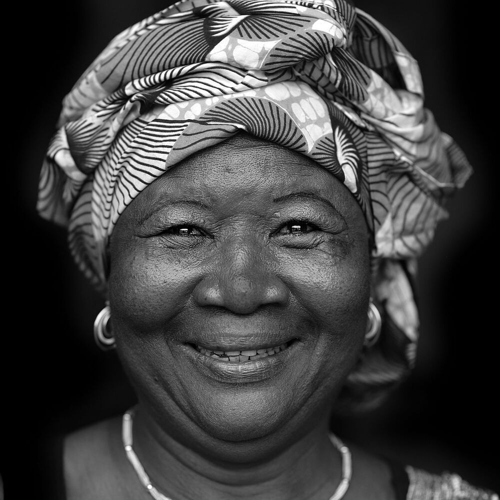 Streetportraits from the multicultural district of Longdoz in Liège(Belgium).