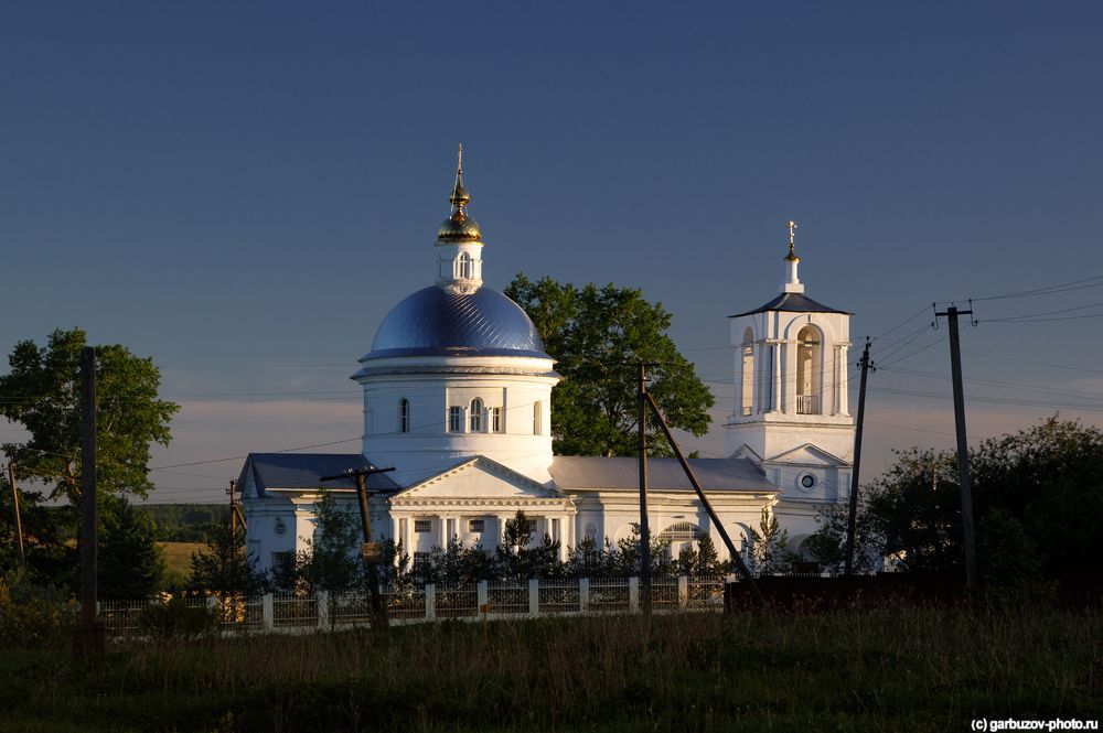 Заокский район,Село Дмитриевское, церковь Дмитрия Солунского