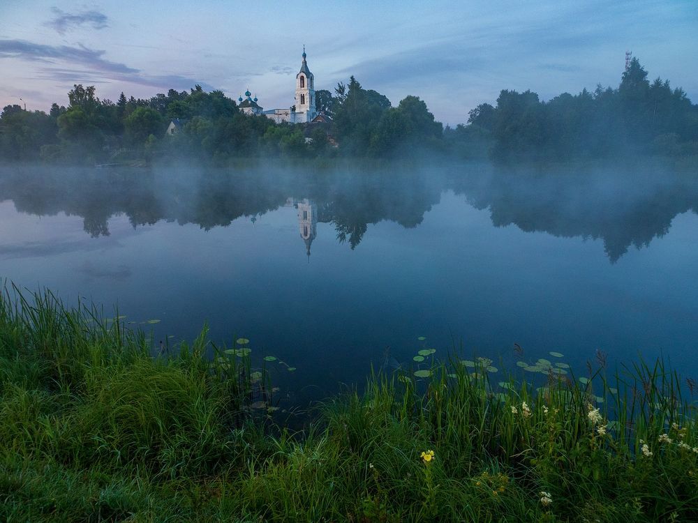 Утро на Нерли