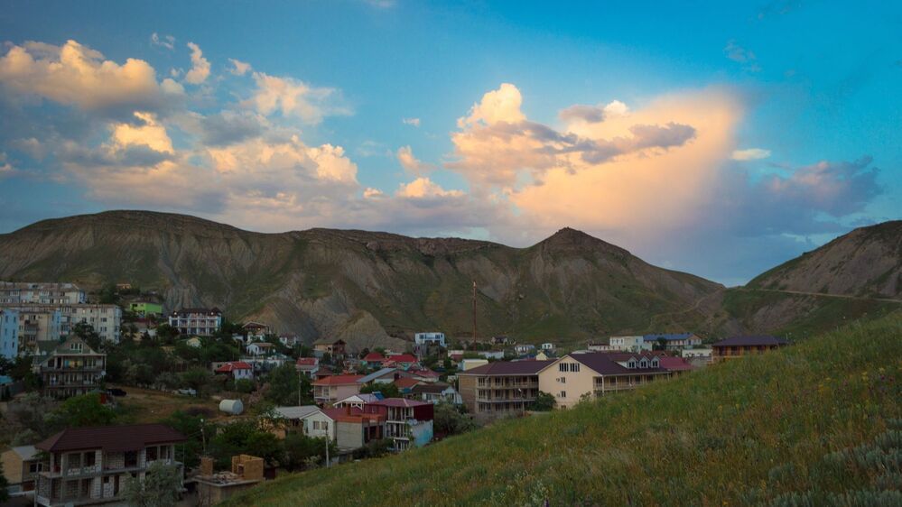 В Крыму (серия)
