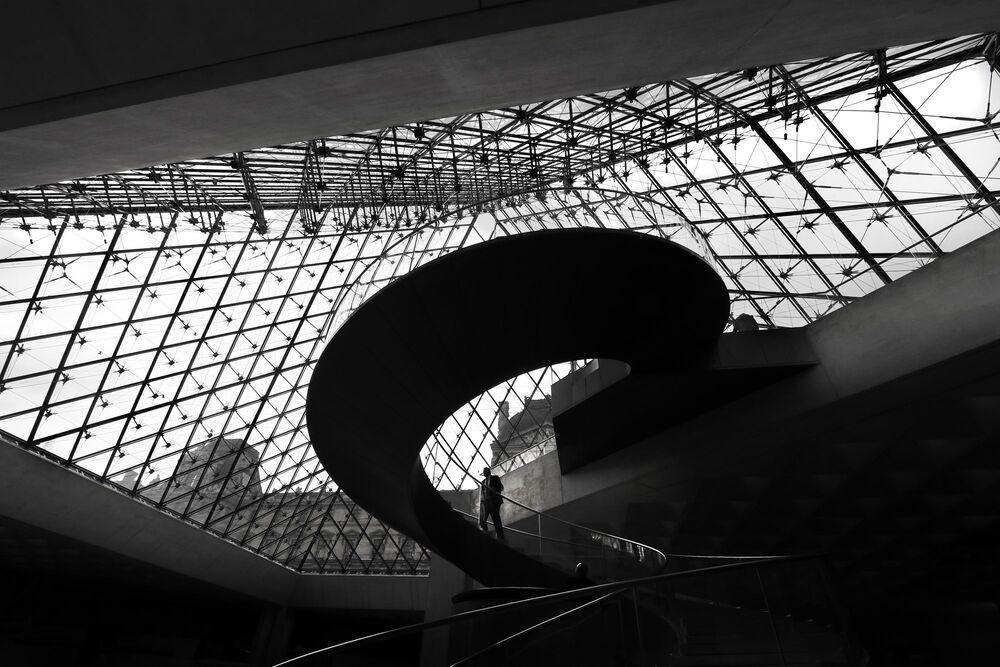 The building and the shadows