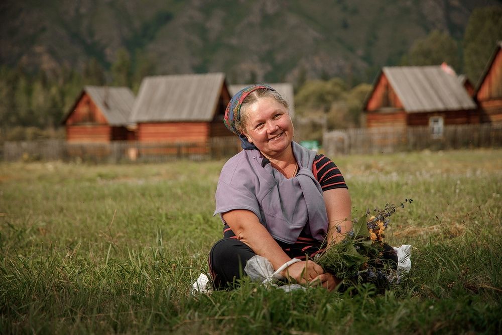 Очень добрая травница Ирина. Деревня Катазы. Восточная Тыва.