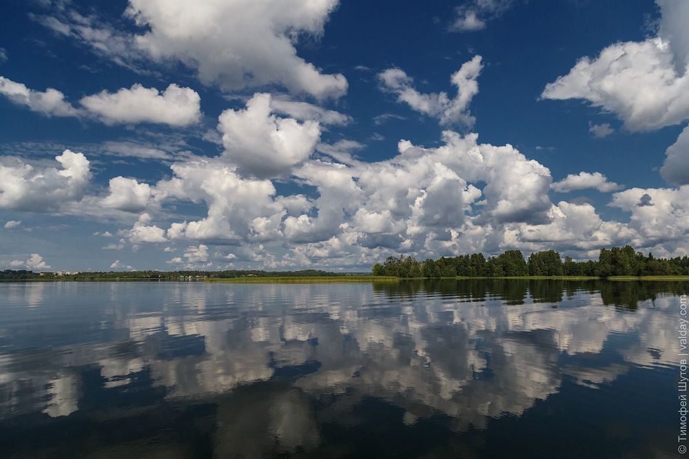 Про облака и отражения