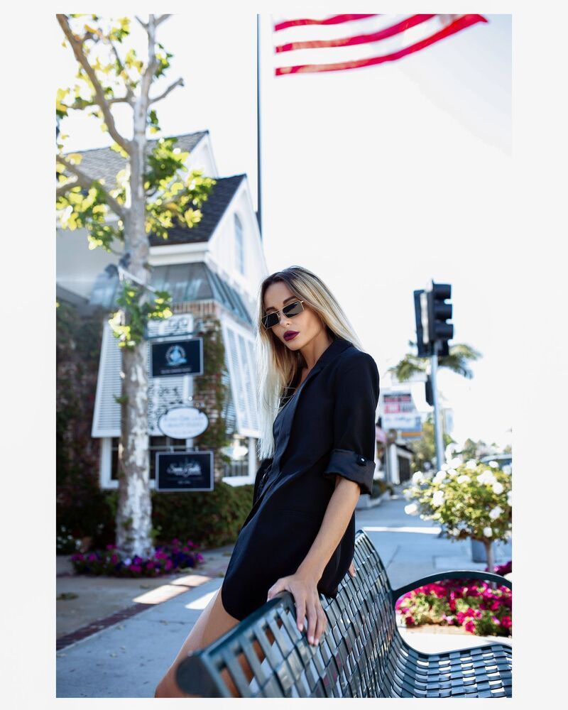 Model:  @jokonda_13  Location: Newport Beach, CA