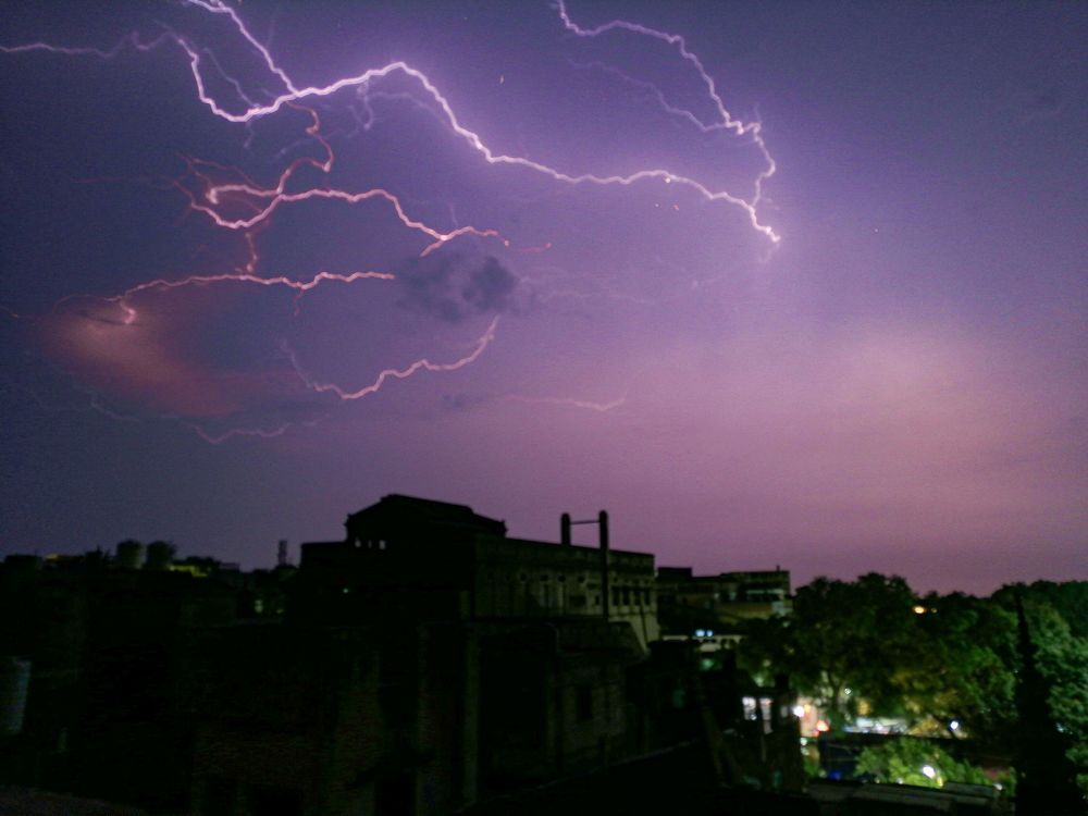 The light s of Thunder