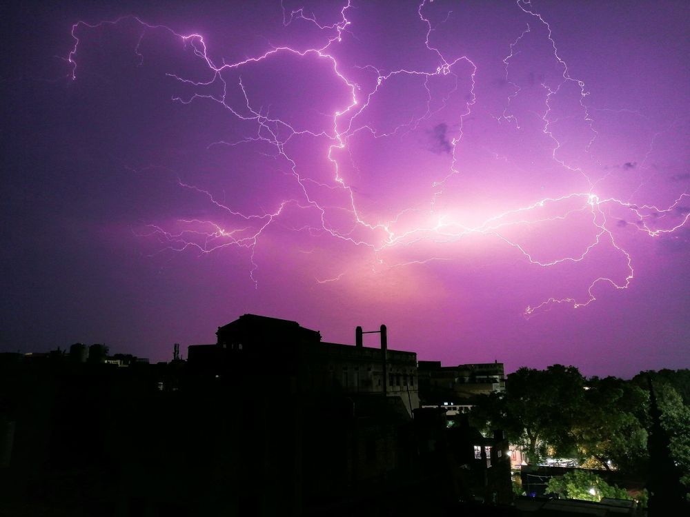 The light s of Thunder