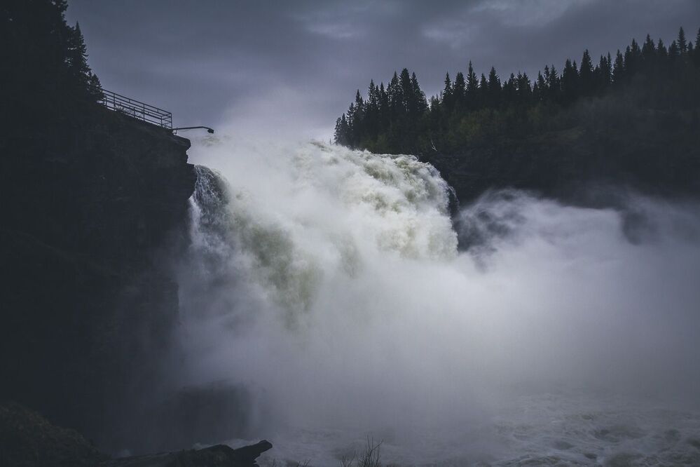 Where the water elementals born...