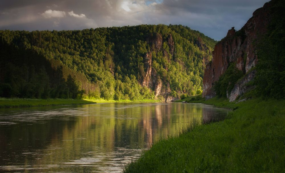 Лето на реке Ай