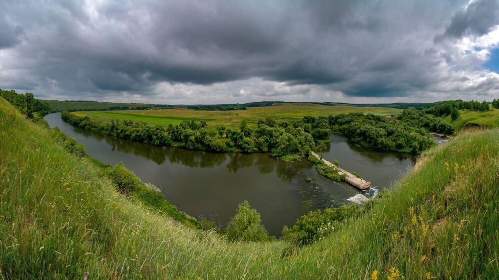 Красивая Меча