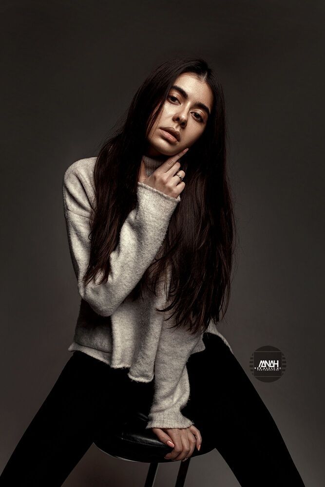 https://www.instagram.com/manah_photographer/?hl=ru