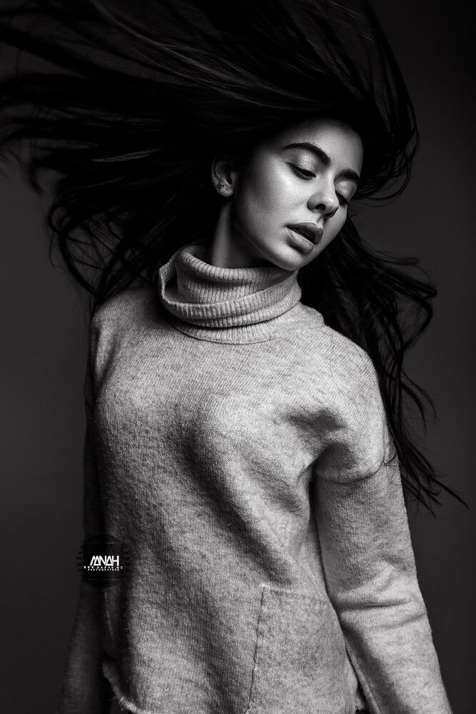 https://www.instagram.com/manah_photographer/?hl=ru