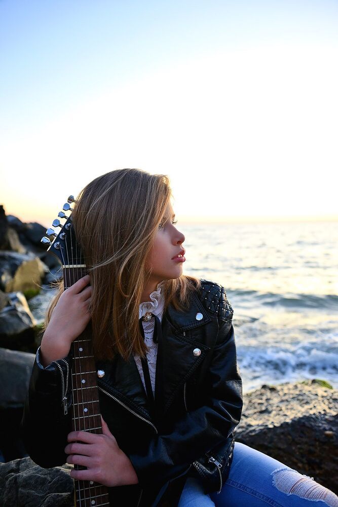 Rock girl