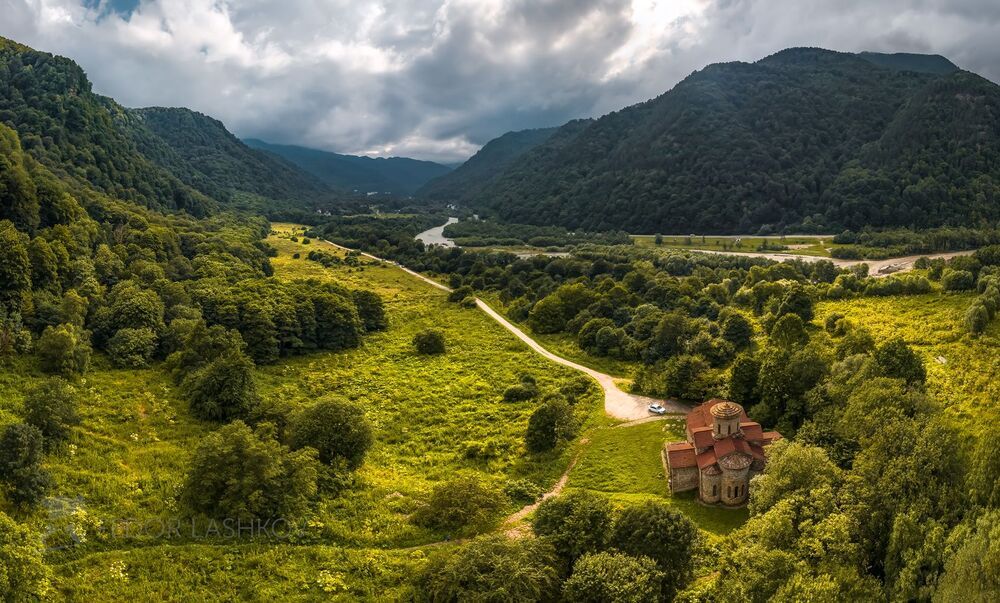 Зеленчукский храм в Архызе