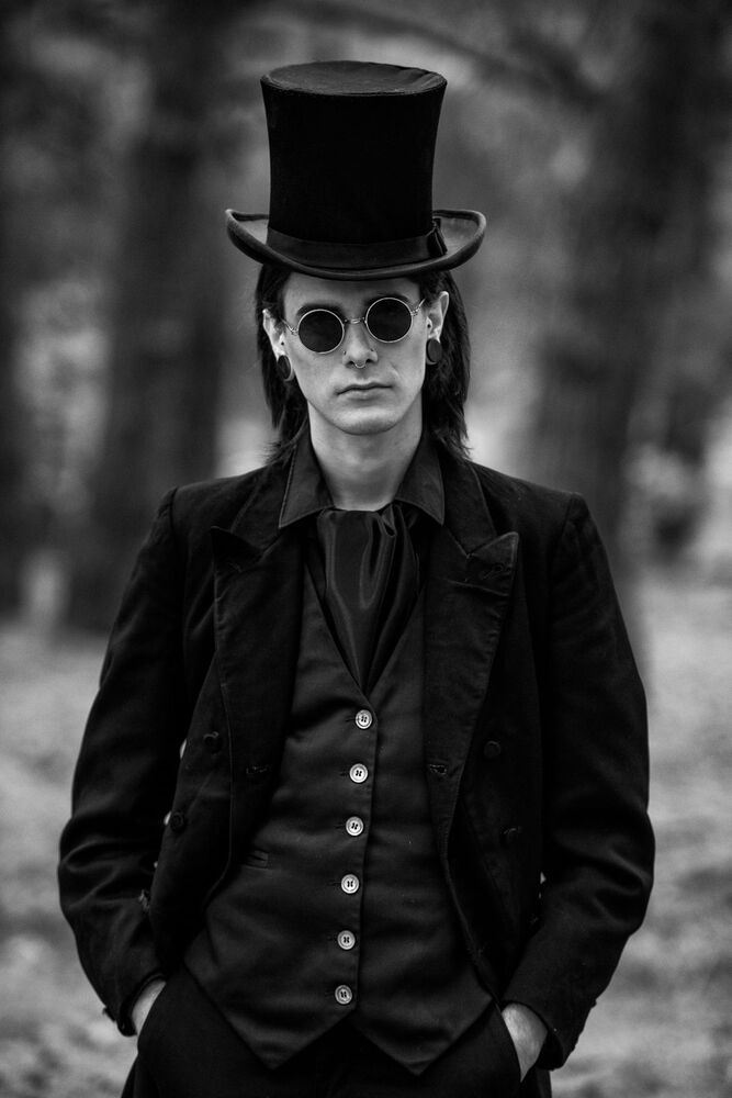#crimsonpeak. male character