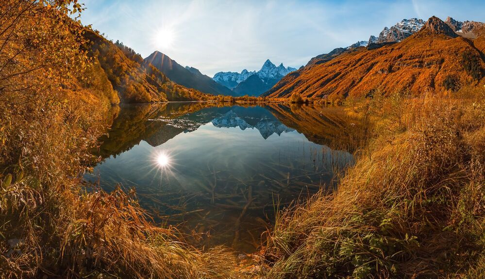 Осеннее озеро Туманлы-Кель