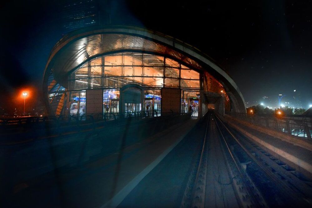 Про метро в Дубае