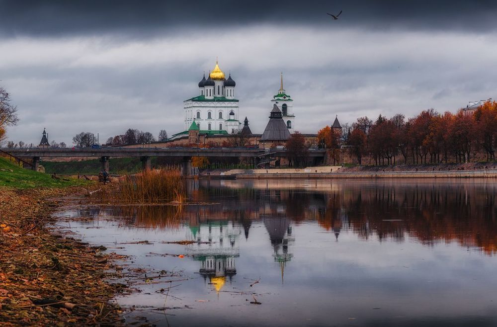 Осенние картинки Пскова