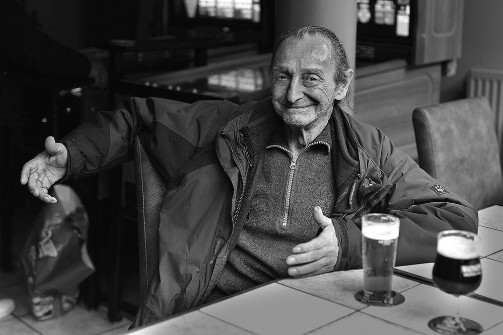 Portraits of bar visitors.