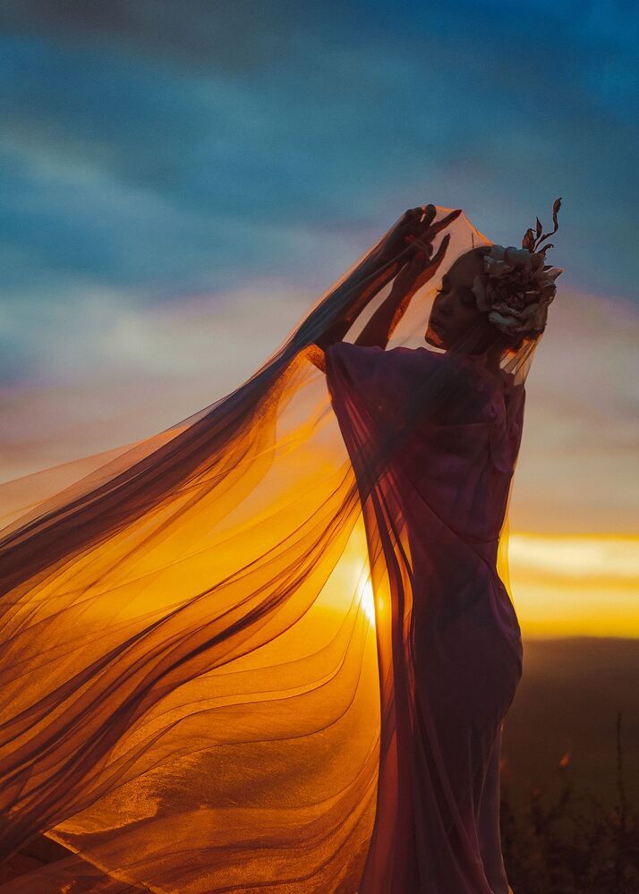 Sunset is red