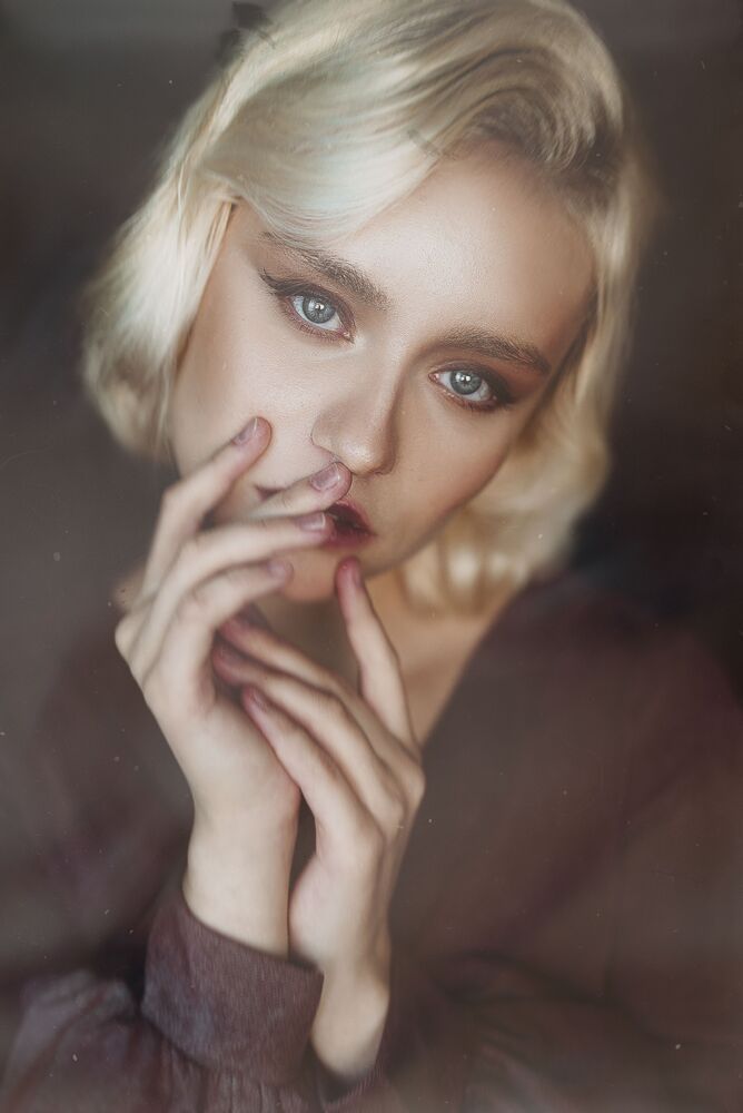Retro Blonde