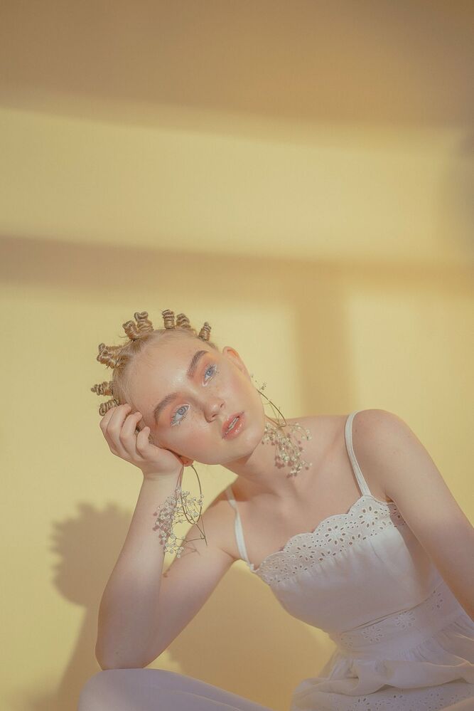 Strange Yellow