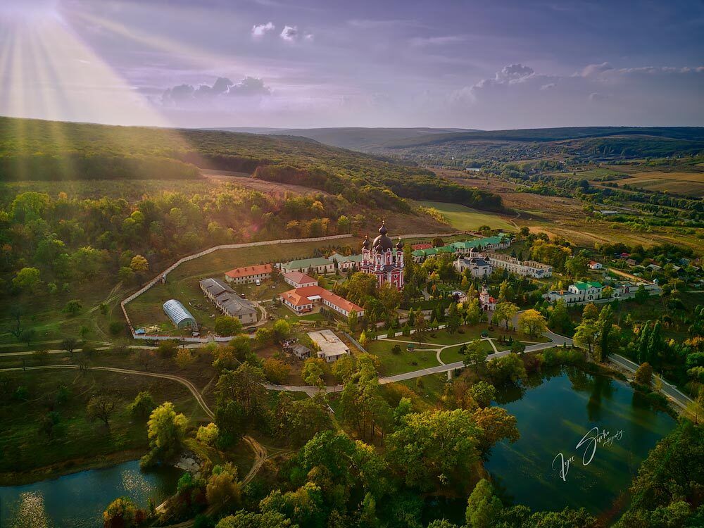 Curky monastery