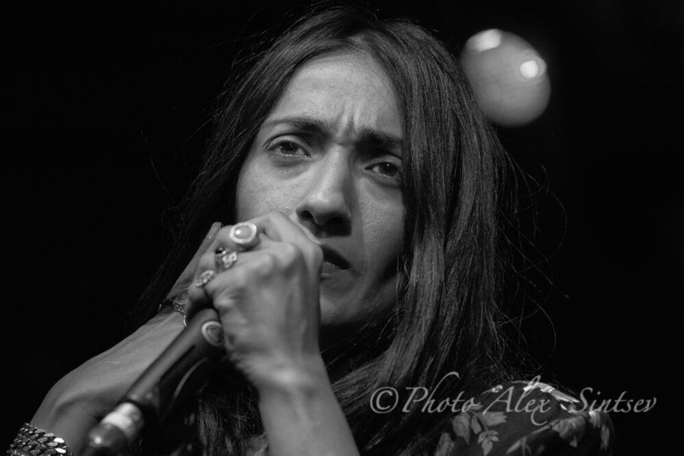 Hindi Zahra/ клуб "16 тонн".
