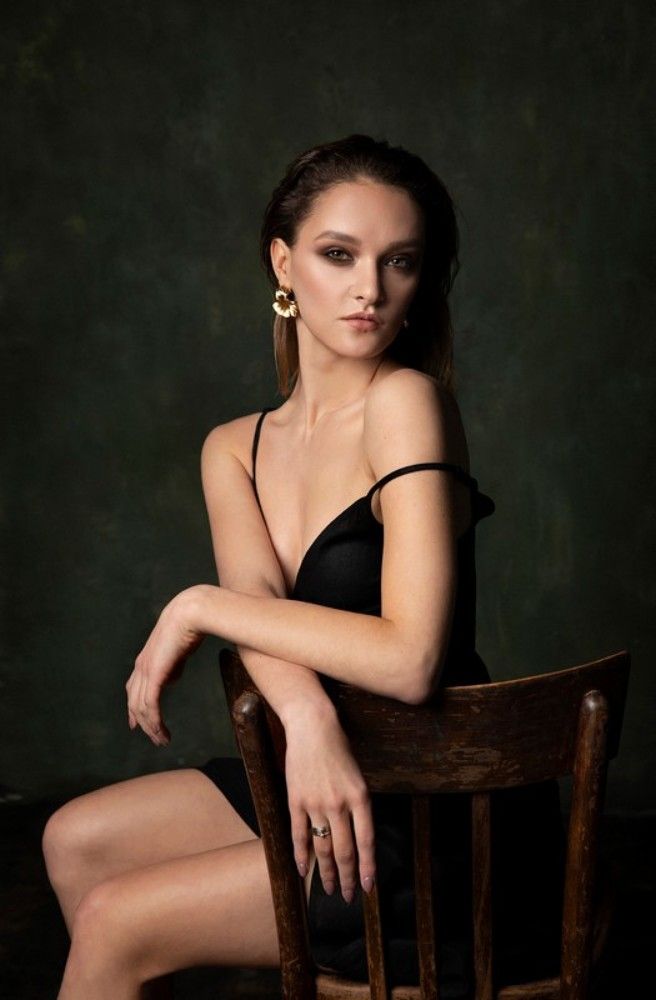 Полина.