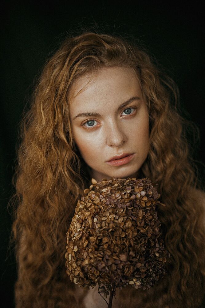 Albina and flower