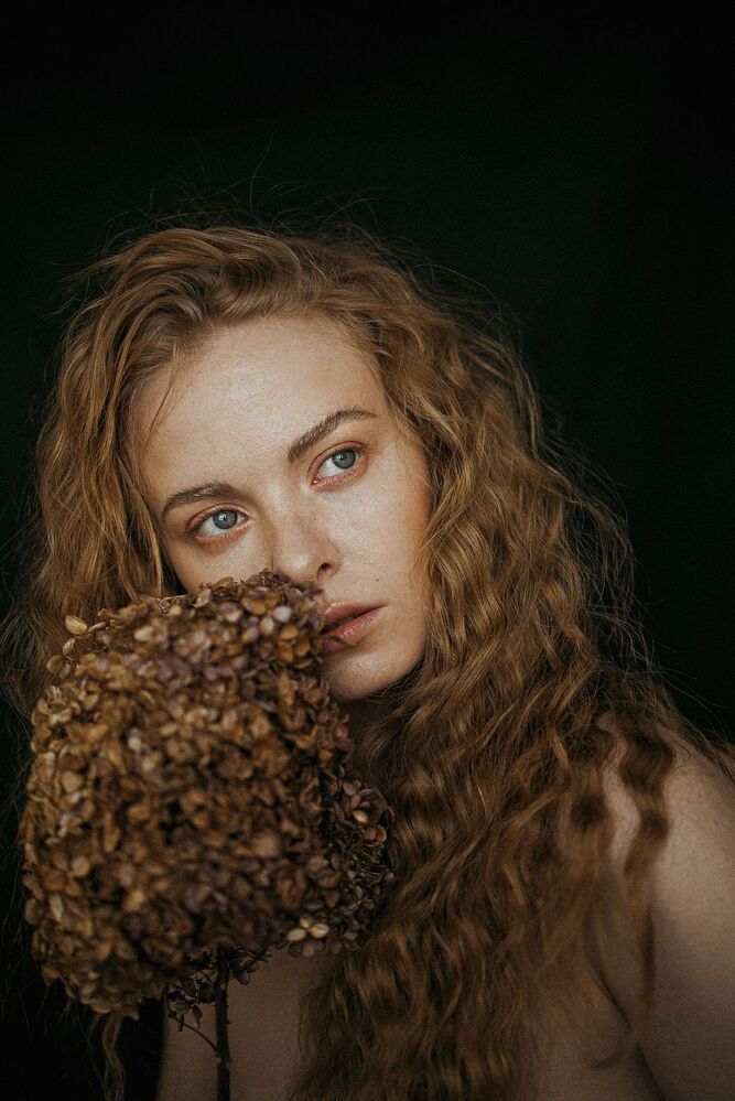 Albina and flower